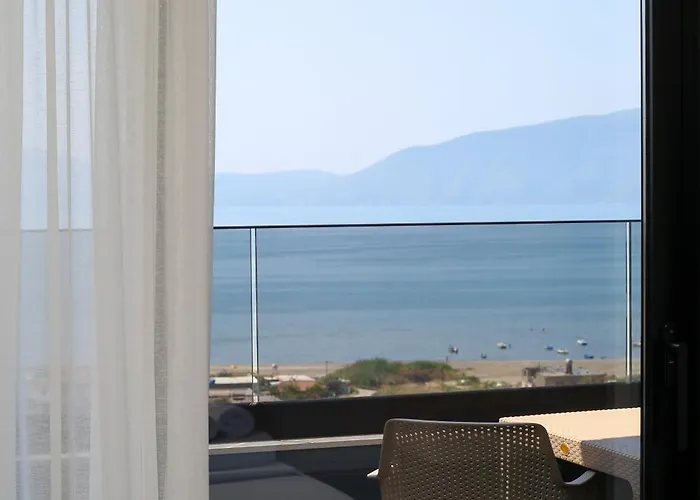 Reival Marina Otel *