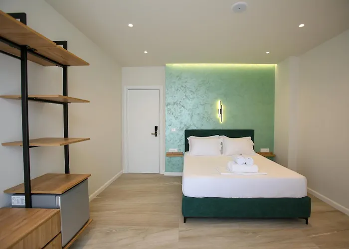 Reival Marina * Avlonya