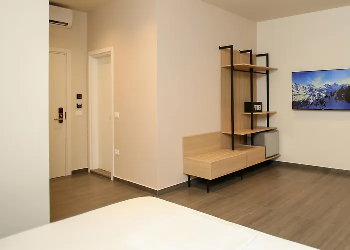 Reival Marina Otel Avlonya