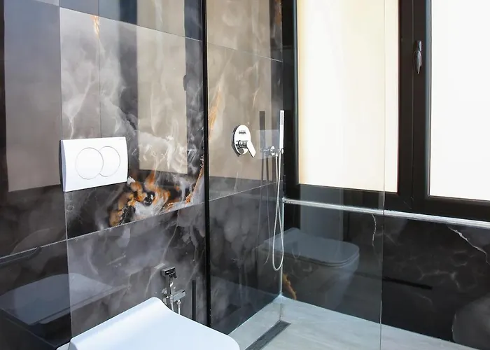 Reival Marina Szálloda *