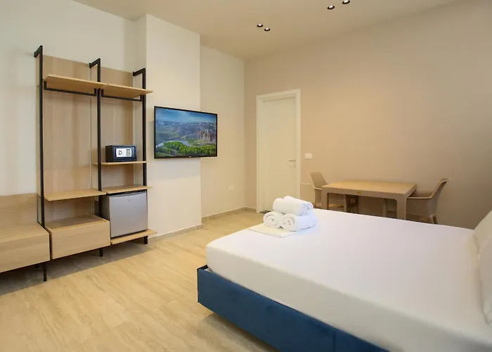 Reival Marina Avlonya