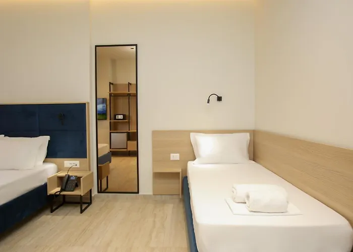 Reival Marina Avlonya