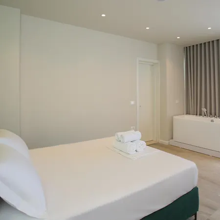 Reival Marina * Vlorë