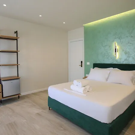 Reival Marina 酒店