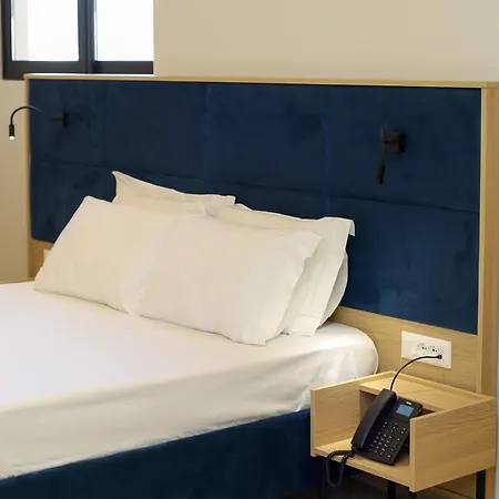 Reival Marina * Vlorë